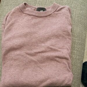 H&M Men's Mauve Crewneck Sweater